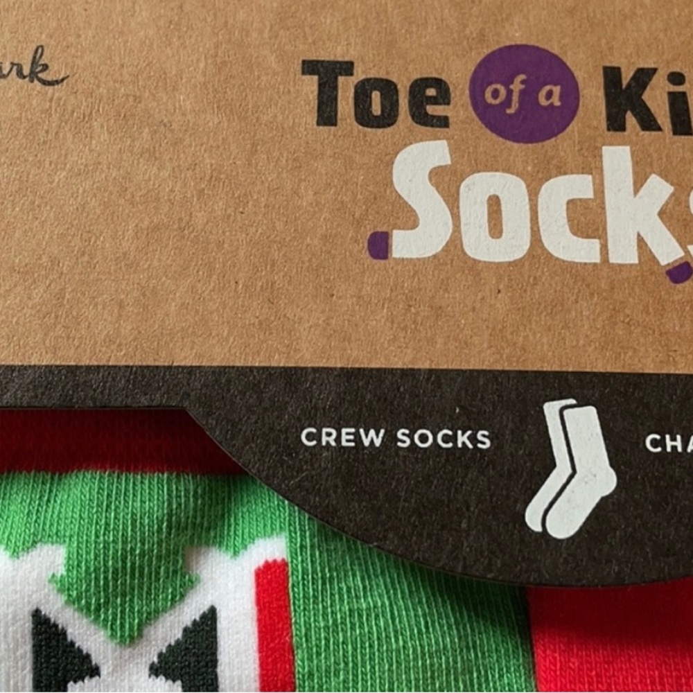 Hallmark socks - Picture 4 of 4